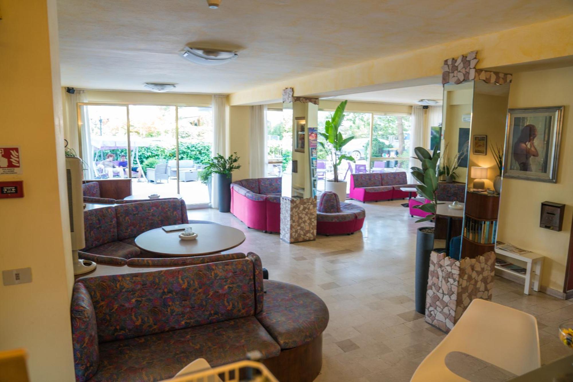 Hotel Singapore มิลาโน แมริตทิมา ภายนอก รูปภาพ